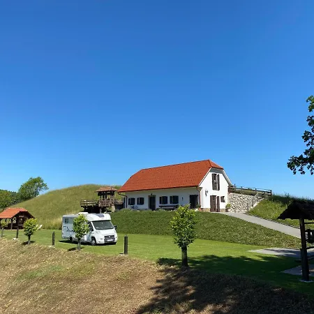 Feriegård Wooden Hut At Tourist Farm Artisek